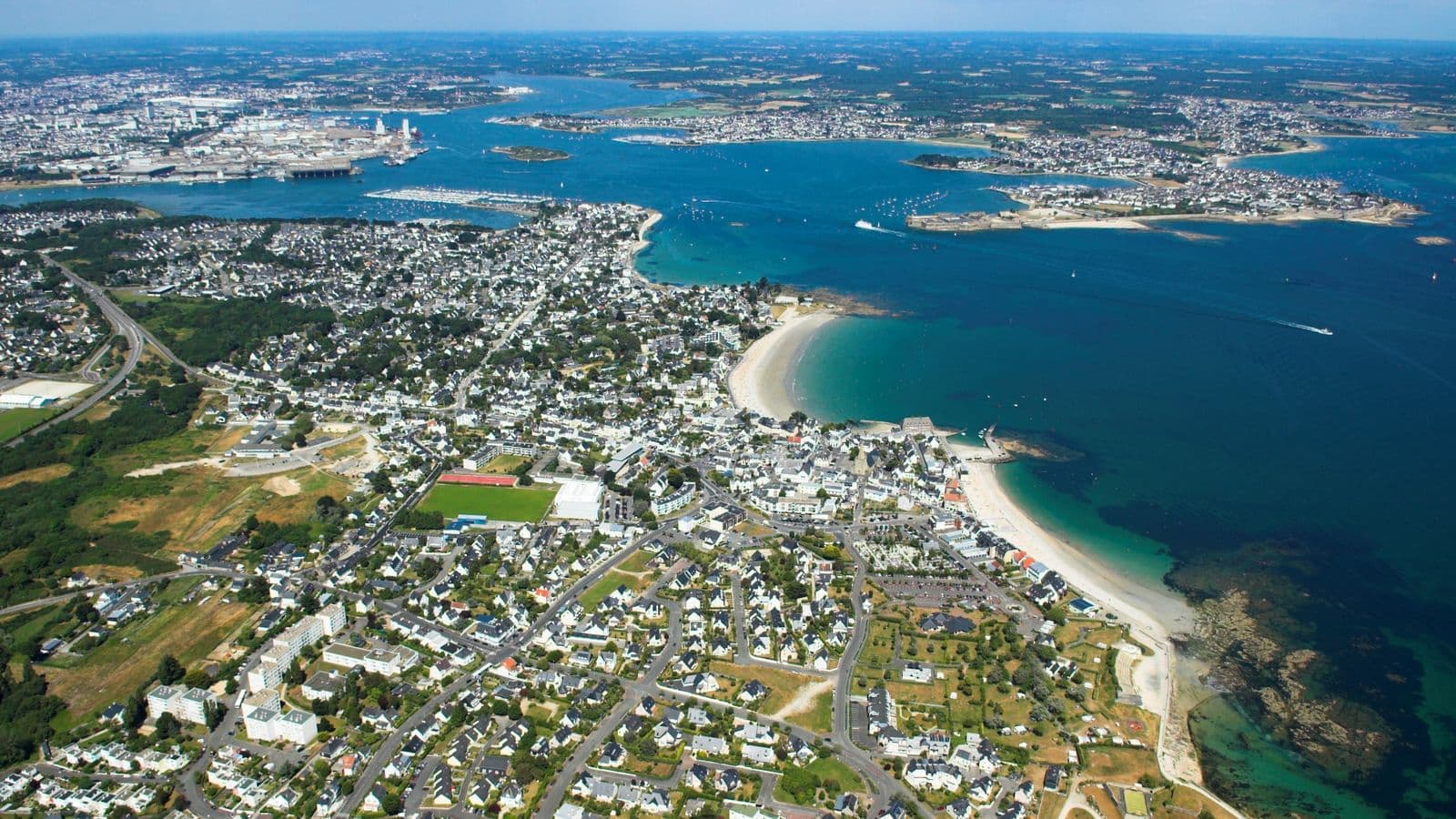 Vue de Lorient : la rade vue du ciel