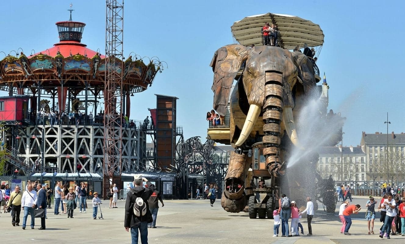 Vue de Aéroport Nantes : le Grand Éléphant des Machines de l'île