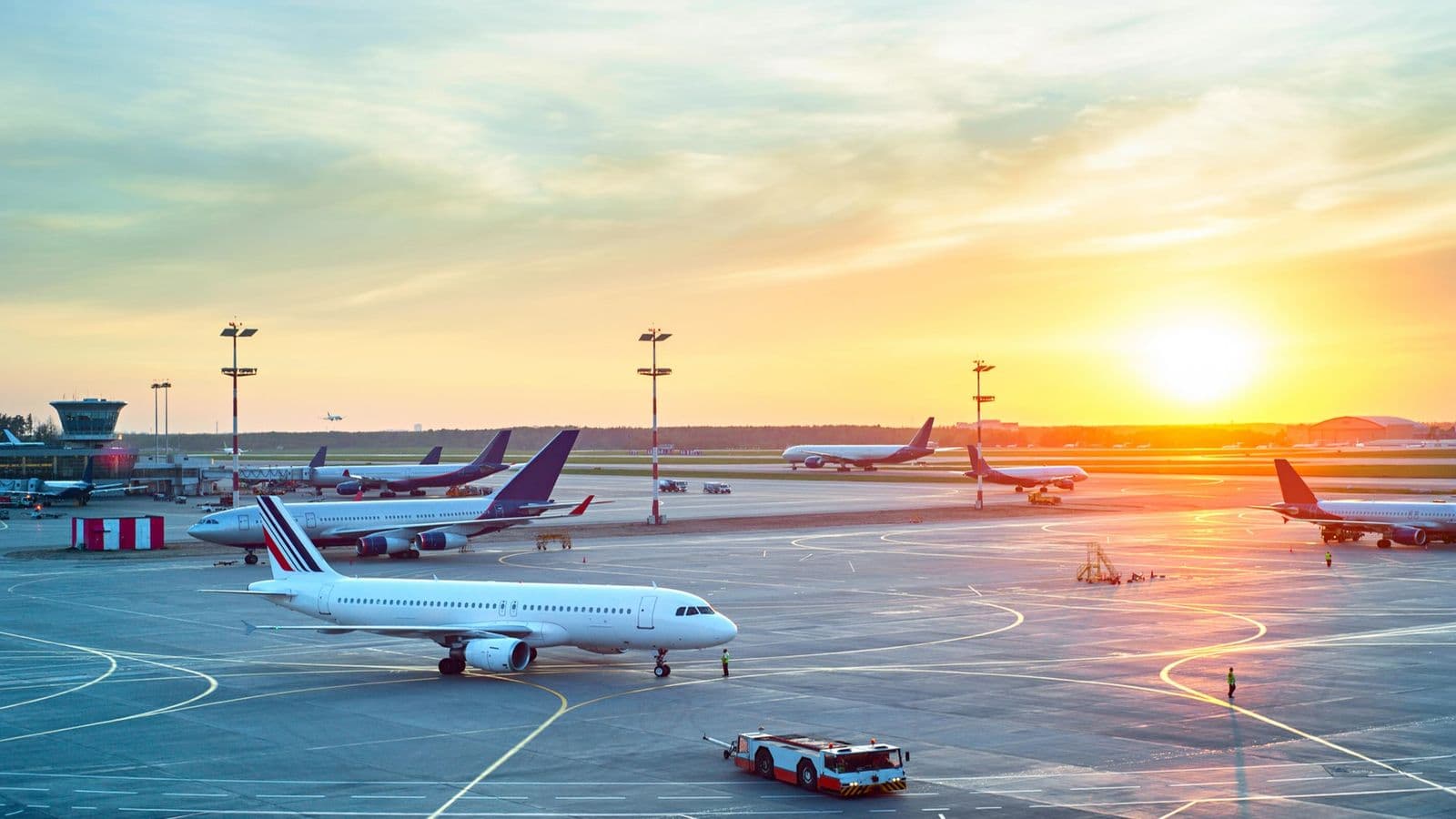 Vue de Paris Orly : les pistes de l'aéroport d'Orly